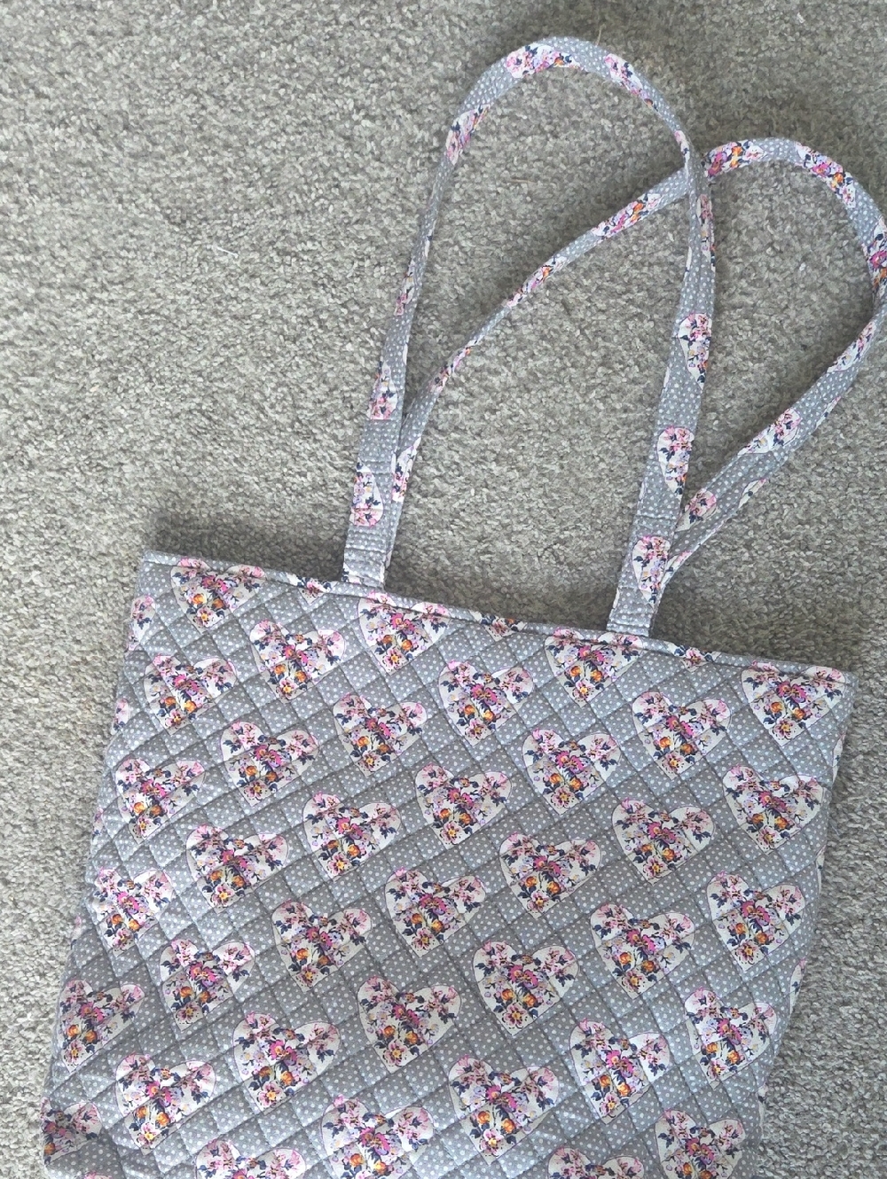 Vera Bradley Mon Amour Quilted Gray Floral Heart Tote Bag